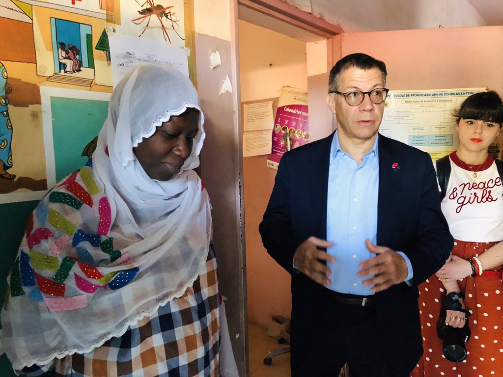 antoinesire tweet media