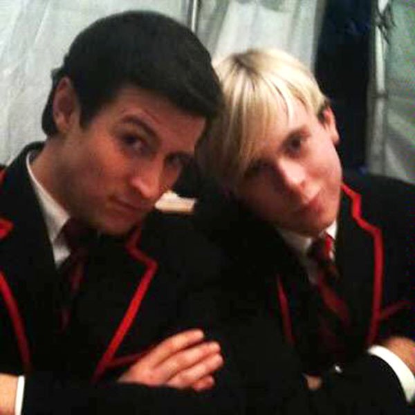 arerue_fiboo's tweet photo. Happy 3/6 day!!!🍾🎉
Glee で共演以来、長い付き合いのライカー@RikerLynch とカート@curtmega
しばらく前からカートが制作していてライカーも出演する映画 Namelessは編集に入っている様子。いつ観られるのかな~?😆
>>https://t.co/8wHnWTVEmL
#CurtMega #RikerLynch https://t.co/sYXcaa501R
