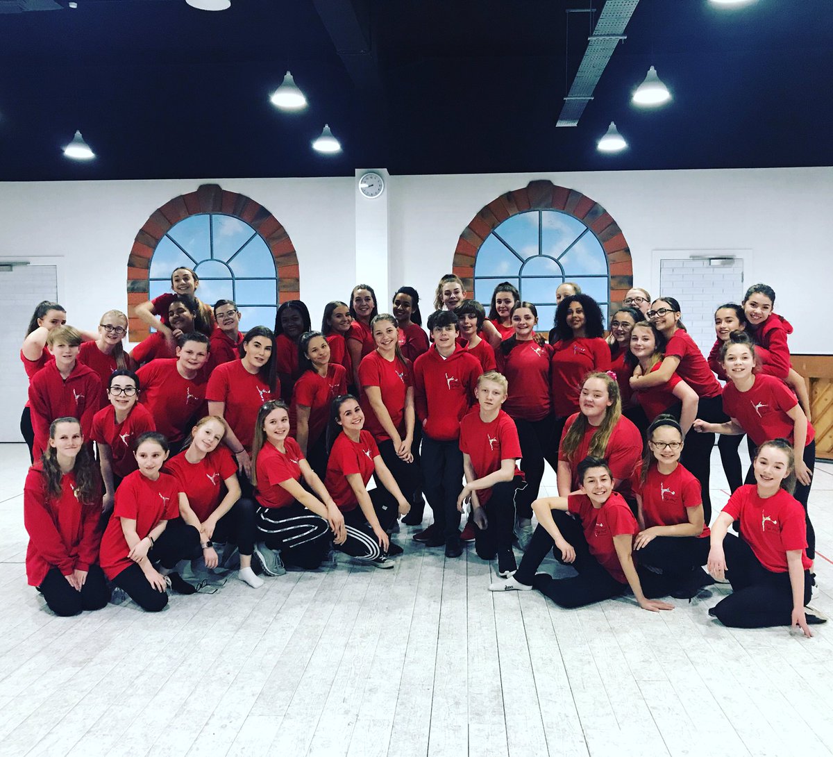 Top_Hat_Productions (TopHatProducti1) Twitter