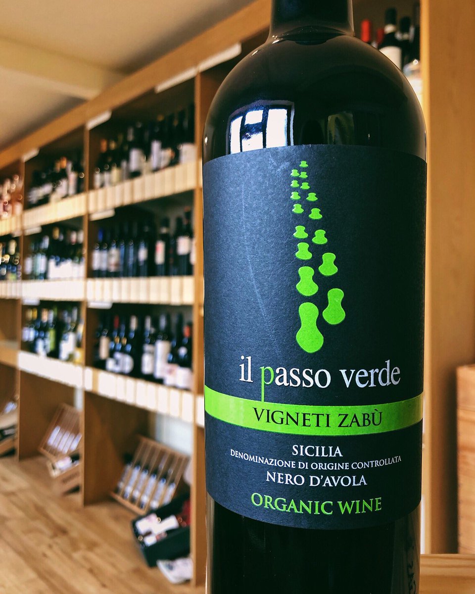 Happy #WineWednesday New addition to the Wine-Man shop, ‘Il Passo Verde’ Organic Nero d’Avola from Vigneti Zabù. Made from low yielding, organic vines that produces wines that are full bodied w/ dark berry fruits &amp; hints of spice. An excellent midweek #wine at £11.99