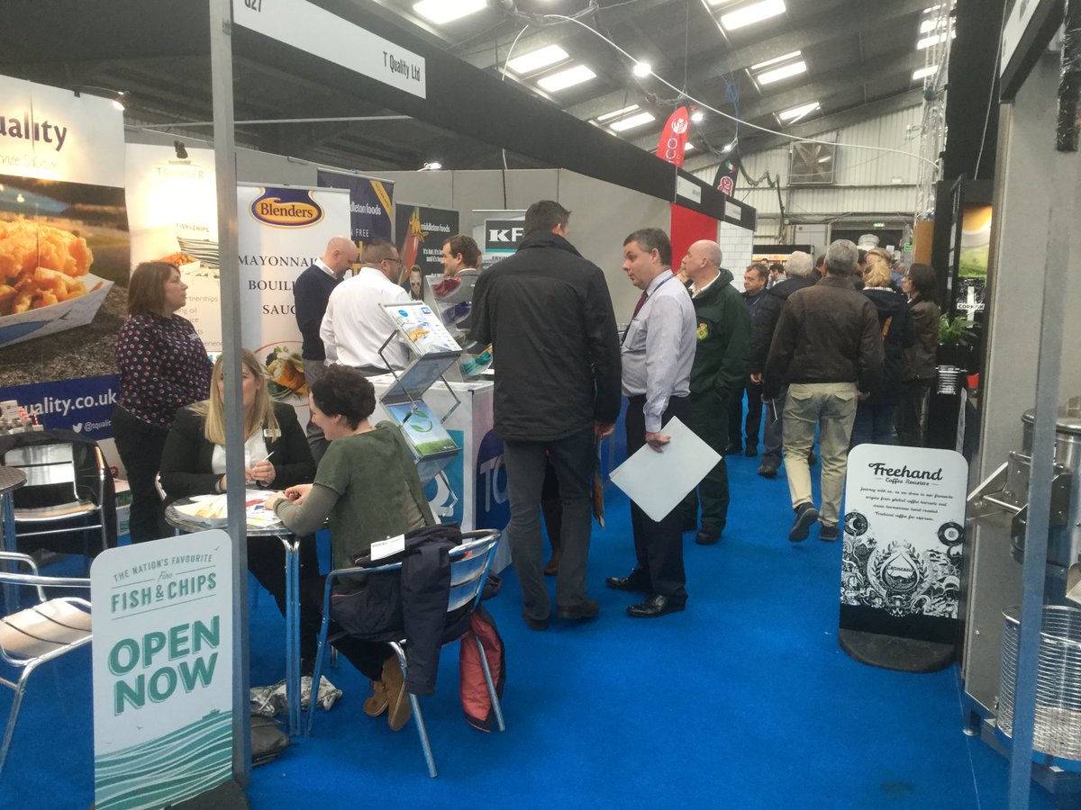 TQualityltd's tweet photo. Busy day 2 #Cornwall @expowest_uk #RoyalCornwallEventsCentre Open until 5pm today come and visit us and @MiddletonFrying Stand G27 #FishandChips #Batter #GlutenFree #SmoothandSpicy #FoodService #Packaging #FastFood #FoodtoGo https://t.co/62psVtOnzG