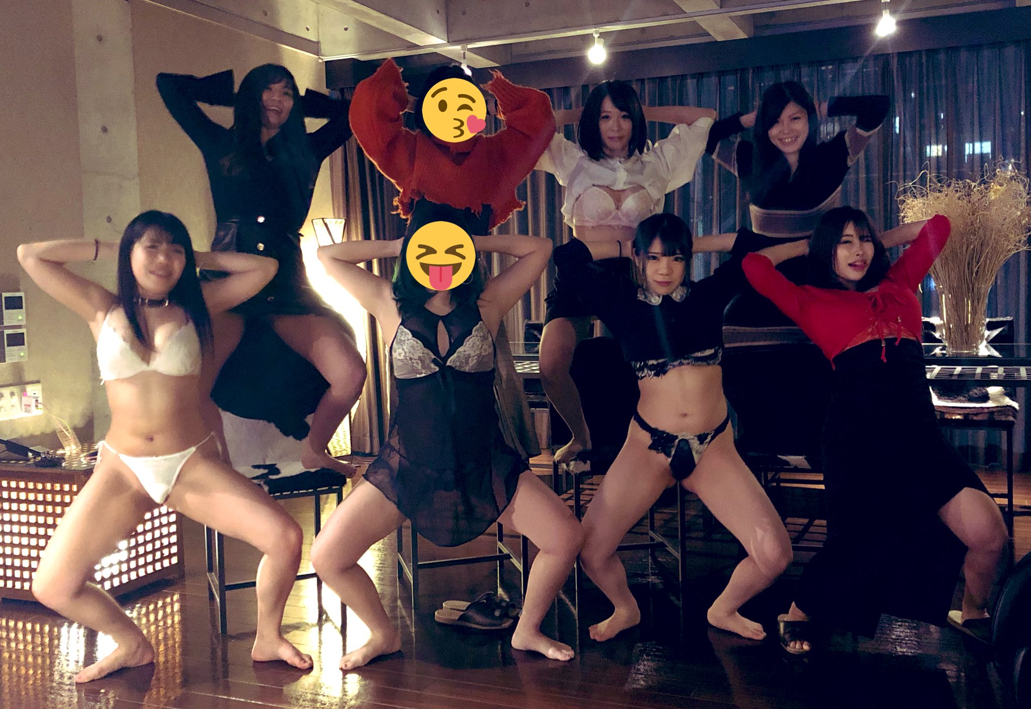 M女 