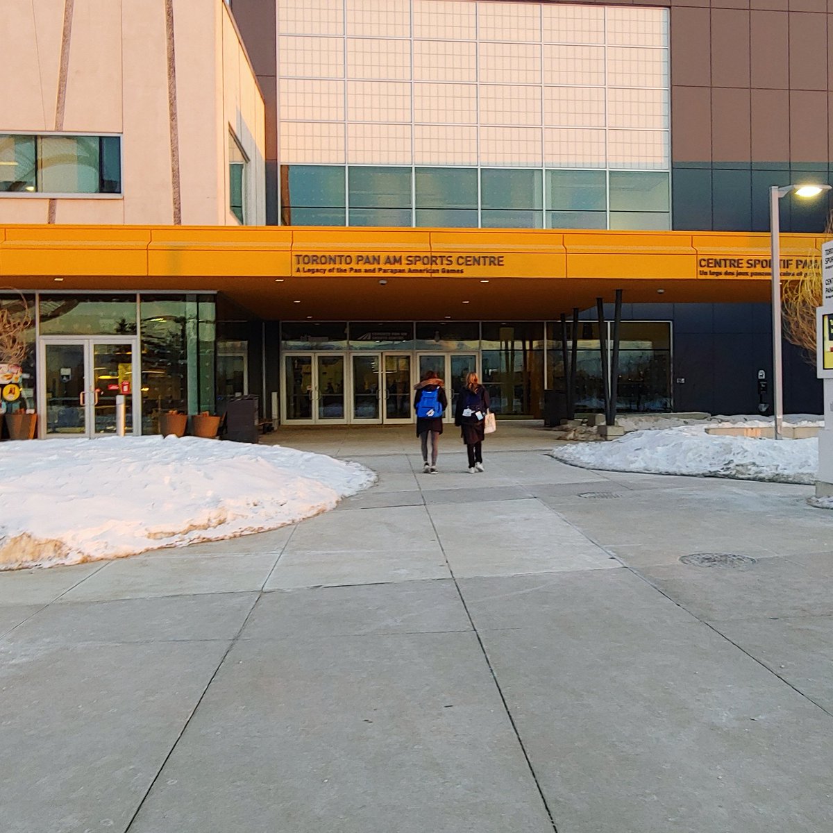 MsMierzwinski's tweet image. Day two at @OFSAASwimming @OFSAA 2019! Going for Gold! 🏅#earlyrisers #riseandshine #girl #swimmers #raceday #OFSAA #provincials #trainhard #swimhard #qualifiers #teamworkmakesthedreamwork #OLMCswim @mccarthybirgit3 @OLMC_athletics @our_carmel