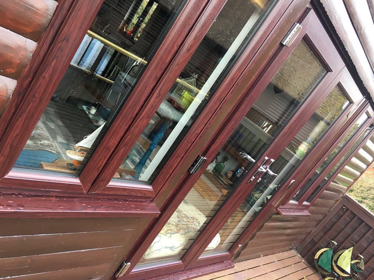 GAPhomeimprove's tweet photo. Some of our installations today in #Buckden Marina and #EatonSocon #StNeots. To find out how we can make your home warmer and more secure, simply call 01480 219004. Quotations cost no more than a ☕️ ! (Black, no sugar 😉) https://t.co/VodNDModsa https://t.co/gNhMh6vWeK
