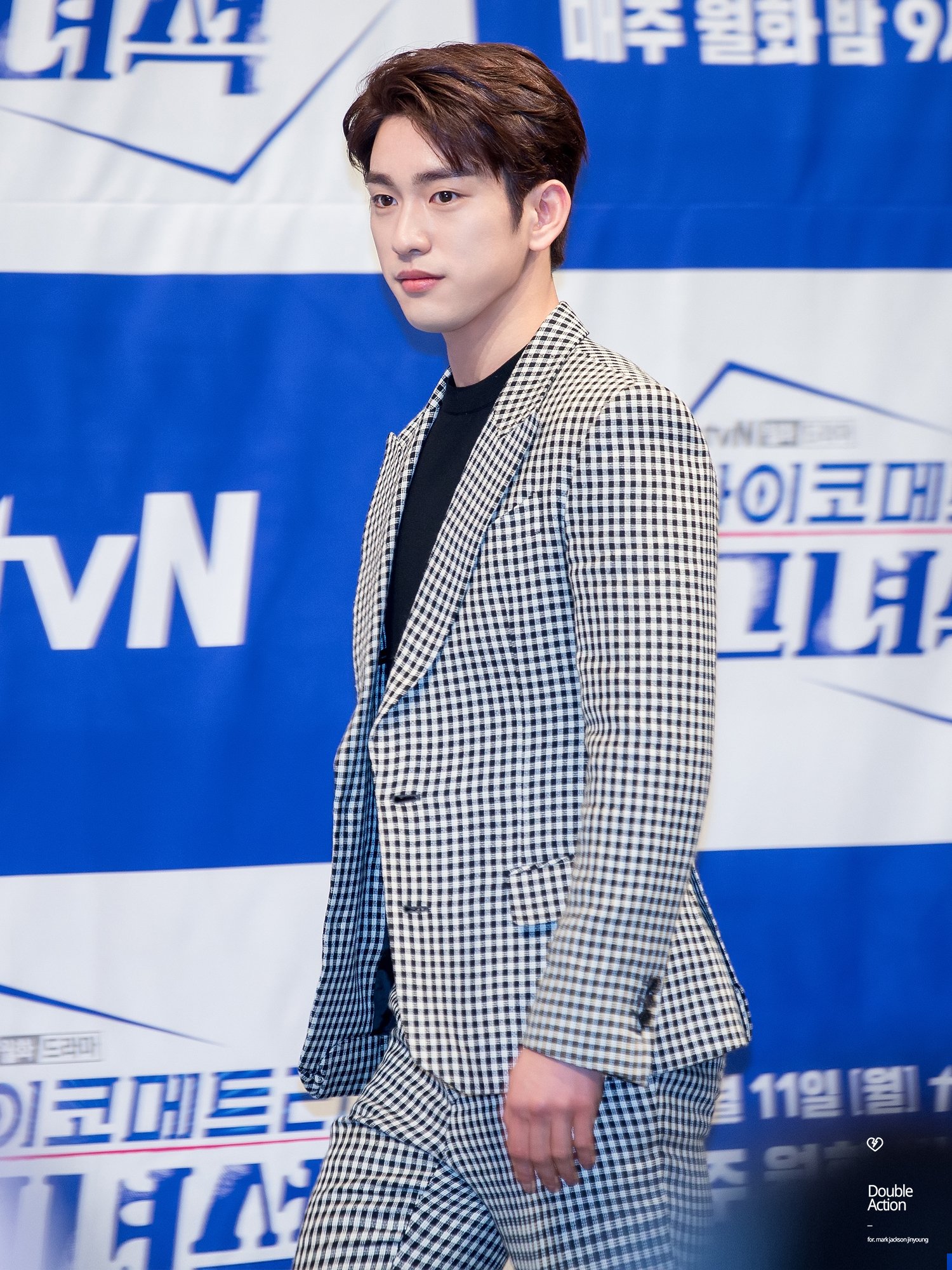 D0-ixcMUcAAUQPs.jpg:orig