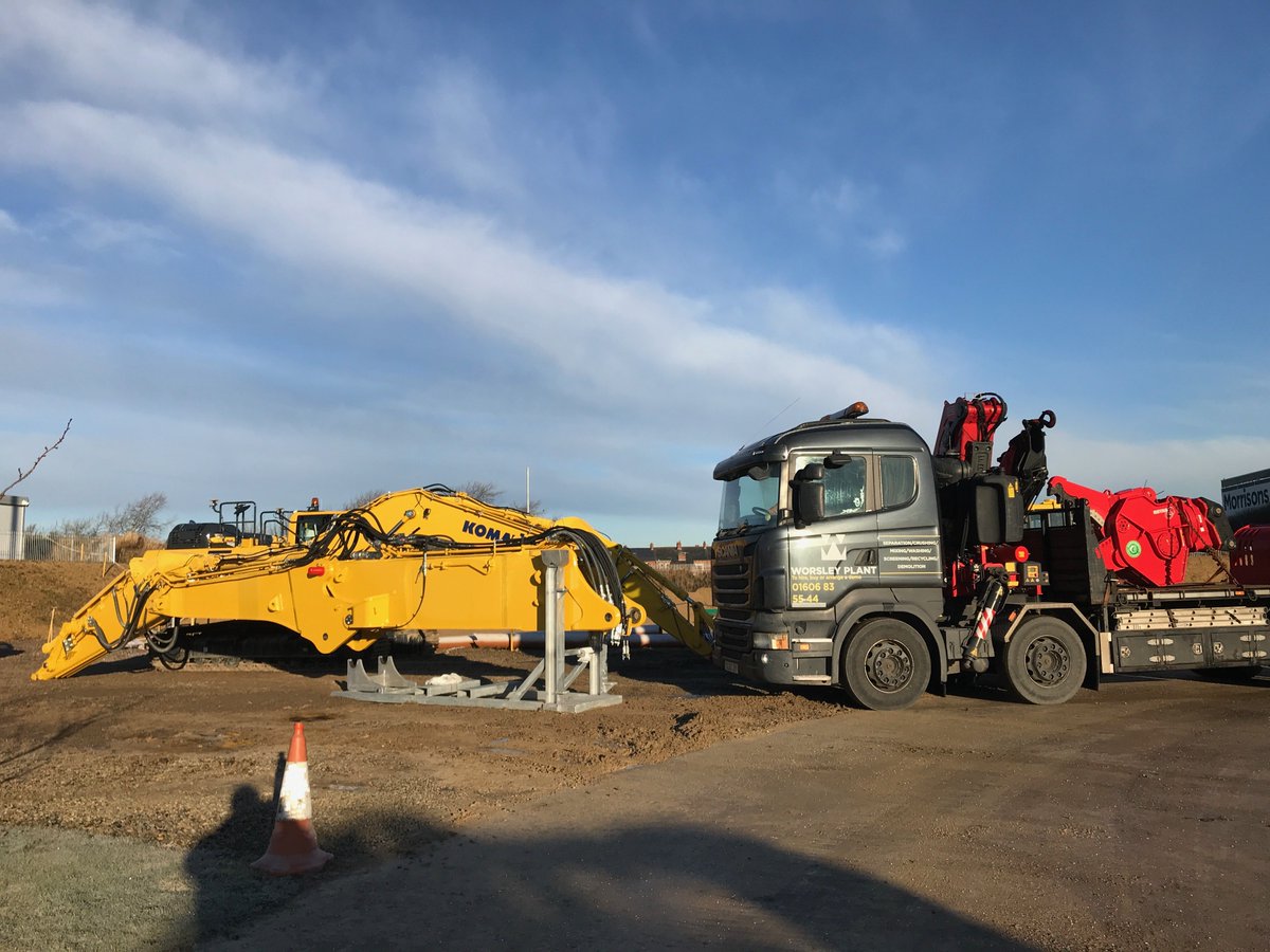 WorsleyPlant tweet media