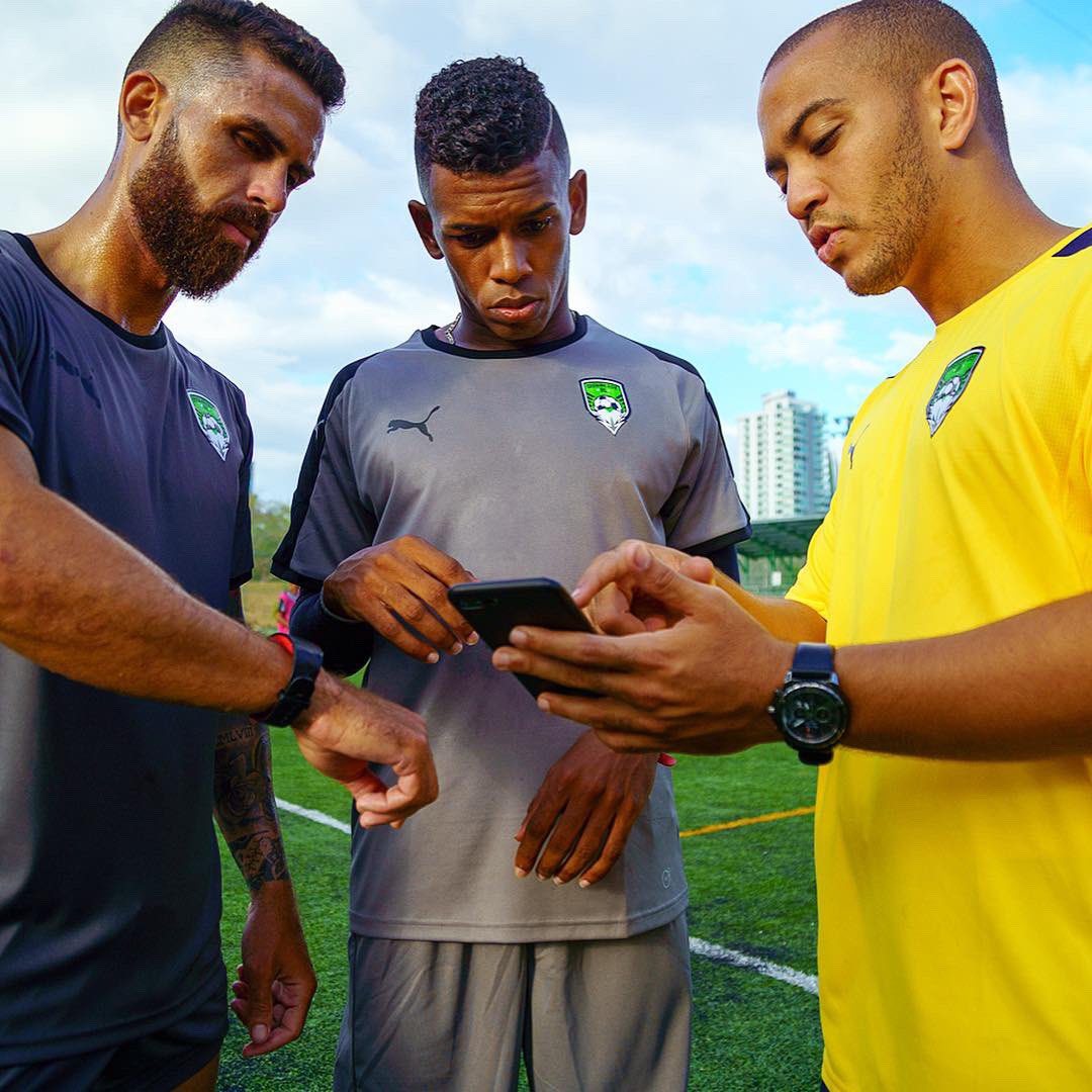 INNOVACIÓN
Todos nuestros jugadores del equipo mayor cuentan con su reloj de Fitwave.
Monitoreamos la carga de trabajo de todos jugadores.
Hasta las horas de descanso.

@costadelestefc
#juntossomosmas
<a href="/LPFpanama/">LPF TIGO</a>
<a href="/fepafut/">FEPAFUT</a>