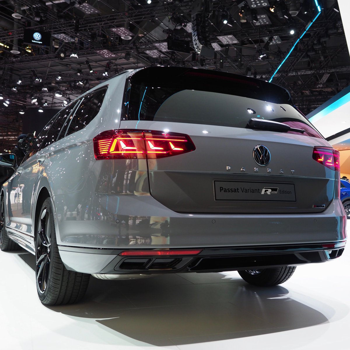 UKVolkswagen's tweet photo. Introducing the new Passat Estate R-Line Edition. A limited edition of 2000 available in Europe, featuring exclusive styling, 4MOTION all-wheel drive and all of our latest technology. #VWPassat #Volkswagen #GimsSwiss https://t.co/Dsxo0vn47Q
