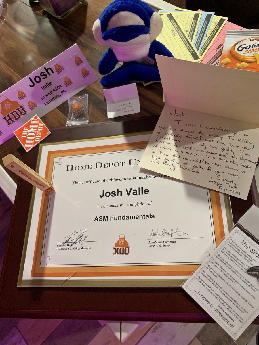 MrJvalle's tweet photo. This class was very special 🧡
Home Depot University Class of 2019
This moment of energy will last a fiscal week lifetime. 🧡🤝🗣📙
#Store4104
#Hdpassion
#HDU
2019 https://t.co/yypm3CkiCk