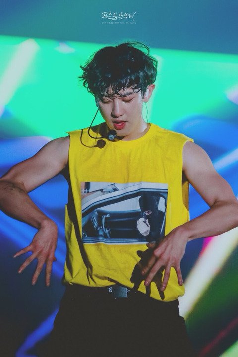 seage__21's tweet photo. 여러분이 가장 좋아하는 찬열이의 사진을 아래 해시태그와 함께 남겨주세요!

#SoompiAwards #TwitterBestFandom #TeamEXO @weareoneEXO

그전에 알티부터 해주시는거 잊지말아주세요! https://t.co/VCuTdW1zAZ