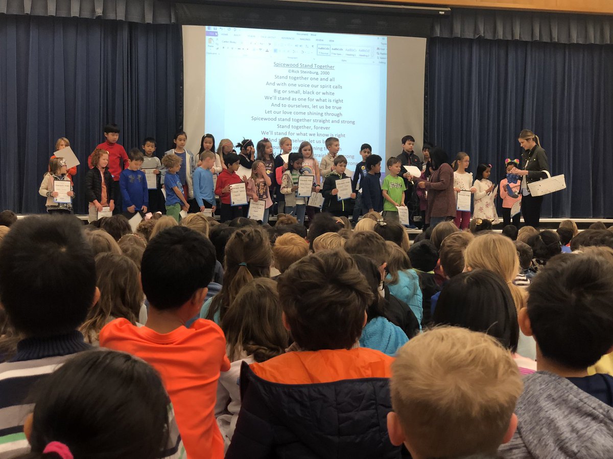 creativity_hive's tweet photo. #PrincipalsPride this morning @SpicewoodPYP celebrating #IBattributes #IBpyp develops a #wholechild with K-2 grades @SWE_PTA @TeyanPageRRISD #proudtoIB @TexasIB @sfloresRRISD https://t.co/iN0yadW4yc