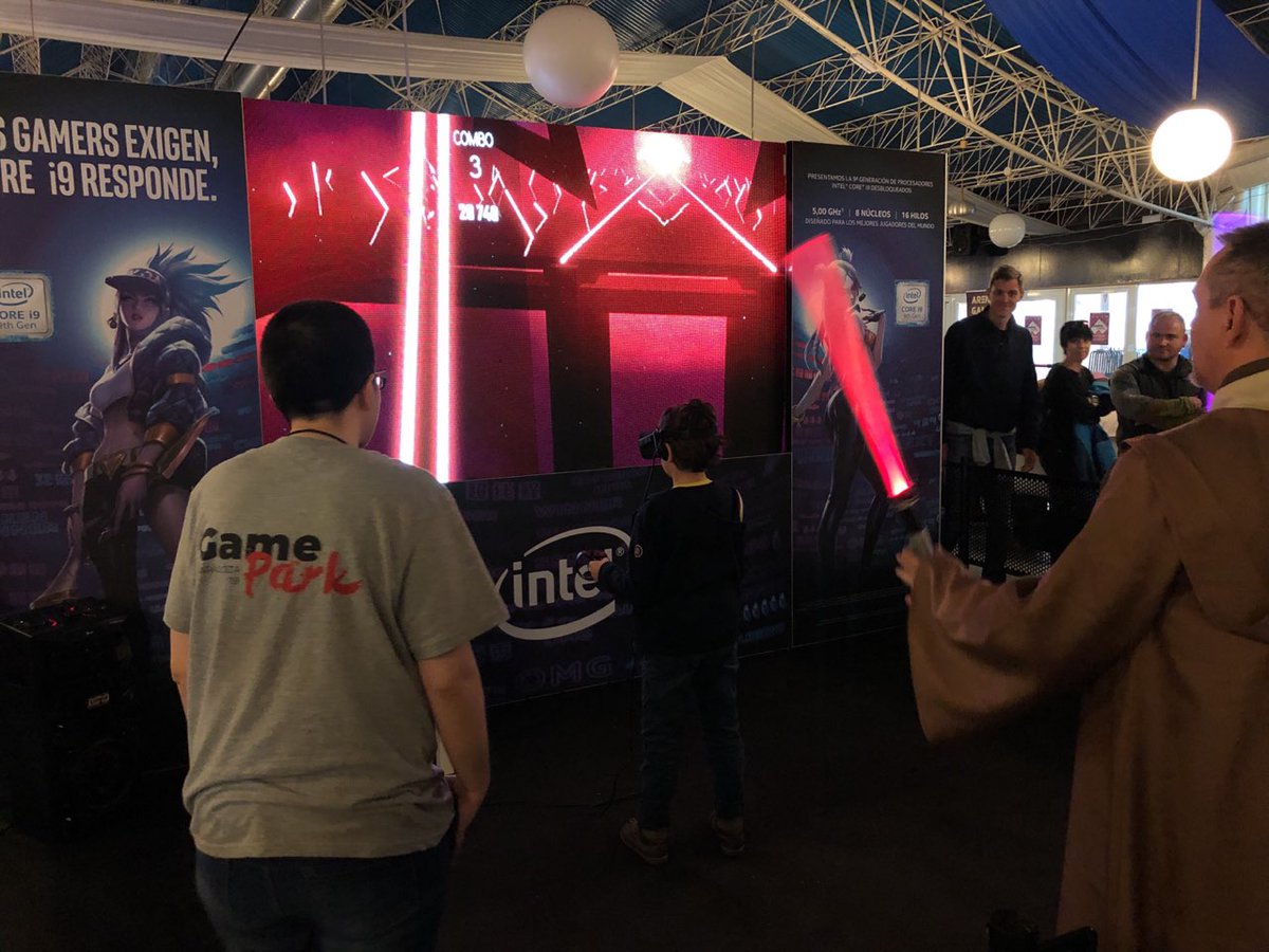 Intel España tweet media