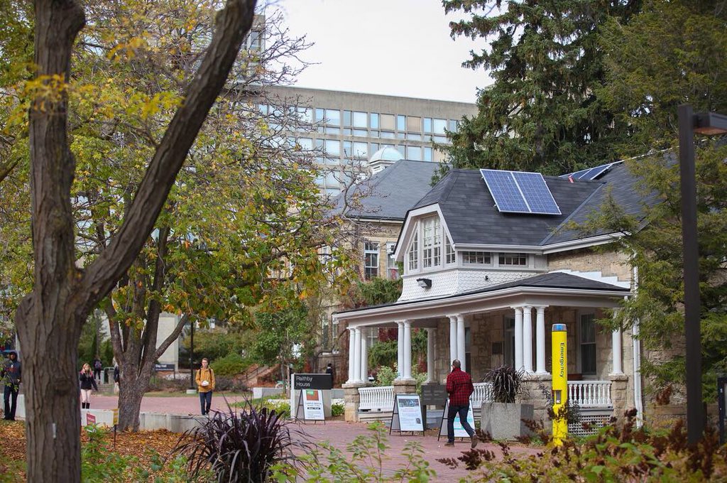 FoxEmma14's tweet photo. Attention Guelph students! VOTE YES to the Student Action Fund before midnight March 6th and help promote a sustainable campus ♻️🌲🙌🏻 ~ there should be a survey link in your email ~ #plasticfreeuofg https://t.co/4eqYvmImot