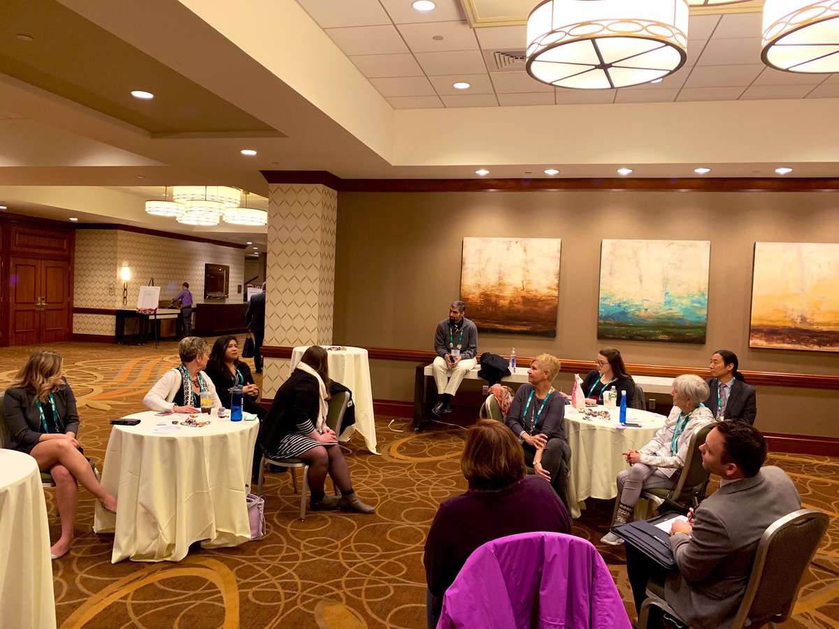 Talking #comm_colleges institutional realities, stigmas, &amp; how CCs are currently represented in professional organizations &amp; conv. participation. Deep (&amp; needed) conversations. So proud of <a href="/acpa_c2yc/">ACPA C2YC</a>’s work to offer options for connecting pros w/ content. #ACPA19 #loungeandlearn