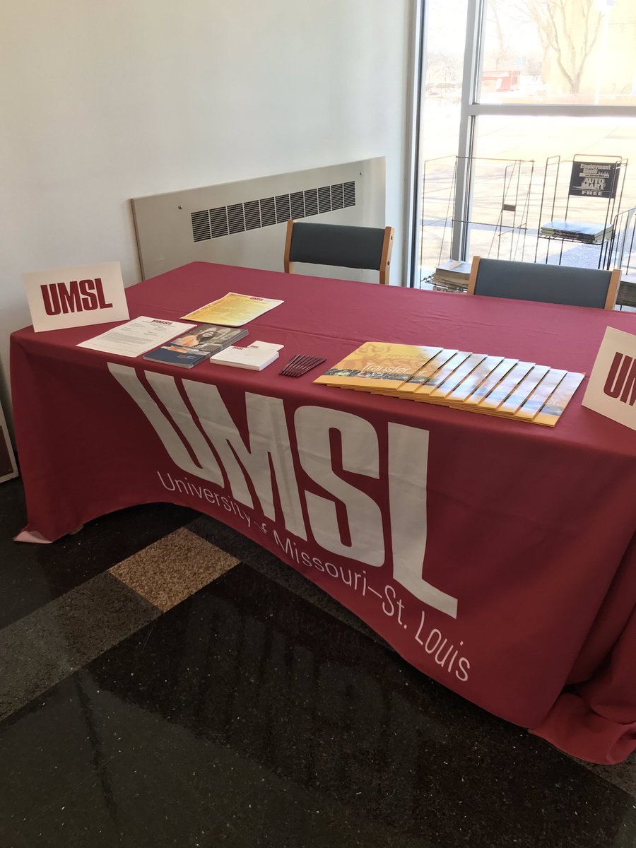 umsltransfer's tweet photo. UMSL is live at St. Charles Community College in Cottleville, MO. Zak will be hosting a transfer table from 10AM-1PM in the Administration building. Please stop by for all of your transfer questions. https://t.co/qEZOpriDHZ