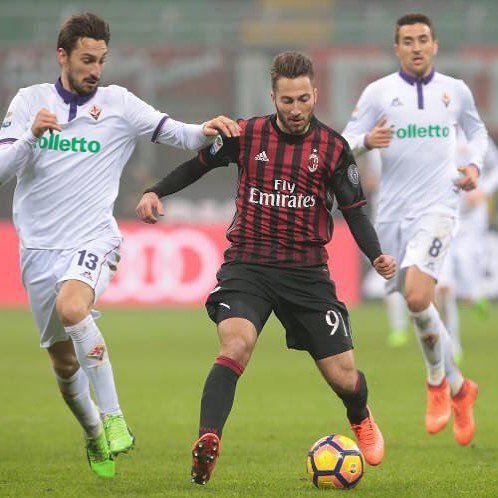 Abbiamo giocato con lo stesso pallone, nello stesso campionato, nello stesso ambiente. Facevamo parte dello stesso mondo. Anzi: facciamo parte dello stesso mondo. Perché è passato un anno, ma l’impressione ancora oggi, è che tu sia qui. Grazie al ricordo… ift.tt/2TfSjKr