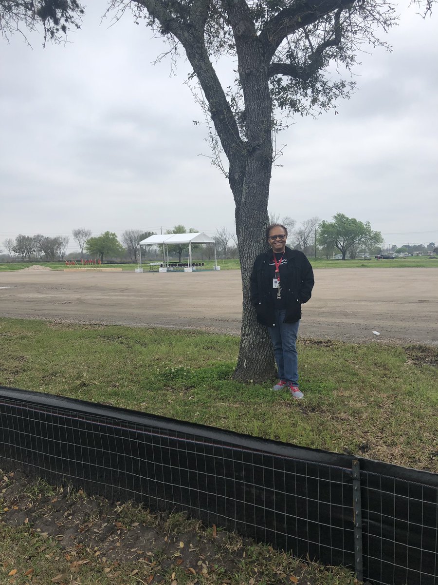 SMSDMiddle's tweet image. Groundbreaking for the new Middle School today!! #committedtoSMSD