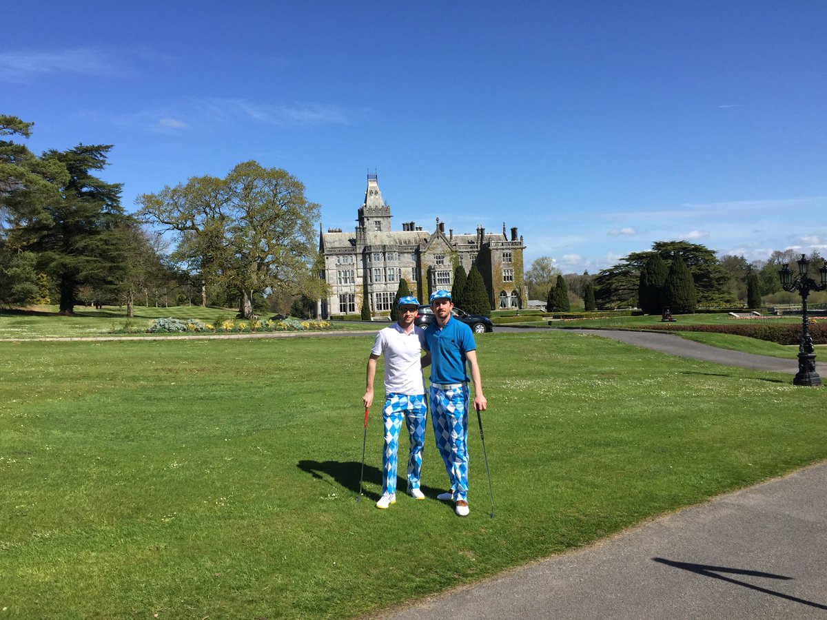 Social Media Open tweet media