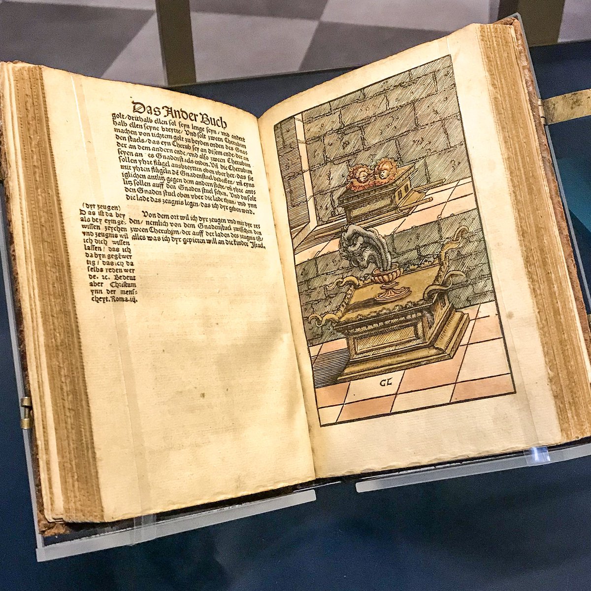 BibleRecital's tweet photo. Artifact of the Day: Luther's Pentateuch,1524.This first edition represents the beginning of Luther's translation of the Old Testament,which took him 10 years to complete.The Pentateuch contains 11 woodcuts of various biblical stories.@lcnanua @ieyoumoh @asterizzle @susume111 https://t.co/81g9oj81jA