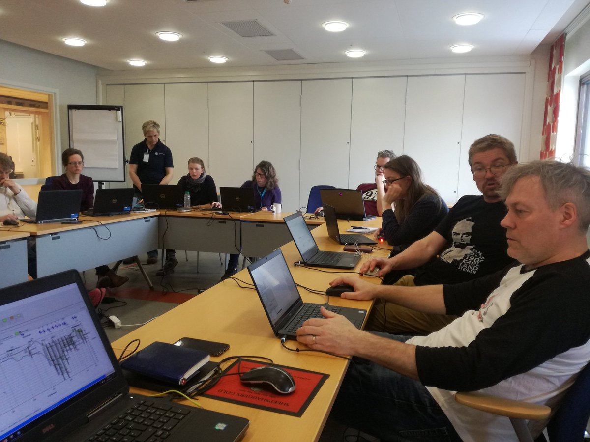 ornithom's tweet photo. Great first day training #GroundhogDesktop with our friends @sguSverige. A lot of discussion today on data formats, WMS and compatibility.@EvaJirner showed us her 3D printed Esker model. Ama-zing!! https://t.co/UZpD6BOCPi