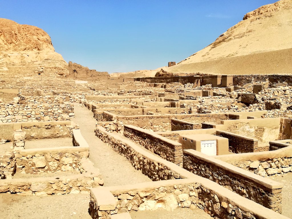 VagaBobTravel's tweet photo. Deir el-Medina - craftsmen and workers village
#deirelmedina #thebannecropolis #tombbuilders #village #medina #workers #craftsmen #tombs #temples #tombpaintings #ptolemaictemple #jackalheadedgod #anubis #afterlifegod #fertilitygod #egyptiangodmin 
#ancientegyptianlovemaking https://t.co/KtcyYkUV6t