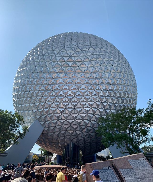 I_Am_A_Twit_'s tweet photo. #Epcot #WaltDisneyWorld #Disney #Florida #Orlando #FirstPark #VeryWarm https://t.co/GSUpz6drT3 https://t.co/pFbAxCdcrd