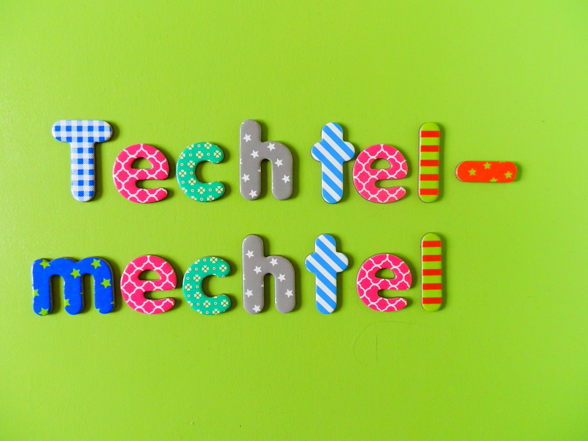 TypischDuits's tweet image. Heeft acteur Bradley Cooper een 'Techtelmechtel'? #TypischDuits [Blog] typischduits.wordpress.com/2019/03/04/tec…