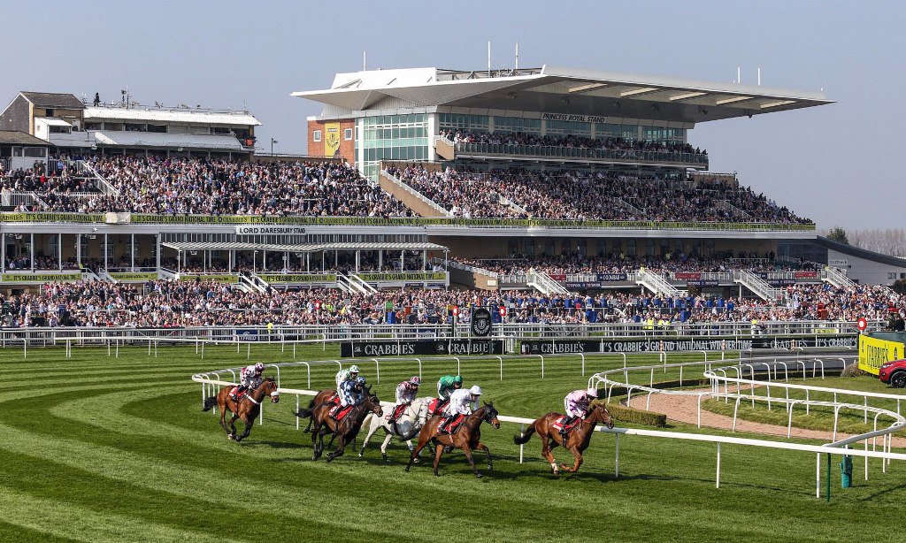 ViewMersey's tweet image. With #Aintree #GrandNational week only one month away, don't lose out on your accommodation, we still have availability for our two bedroom apartment for the Thursday Racing and the Friday #LadiesDay bit.ly/2NyYnYJ
