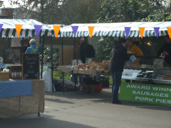 This Saturday 9th March #Tewkesbury Farmers &amp; Craft #market Abbey lawns car park, Gander Lane 9am-1.30pm visittewkesbury.info #WDYT