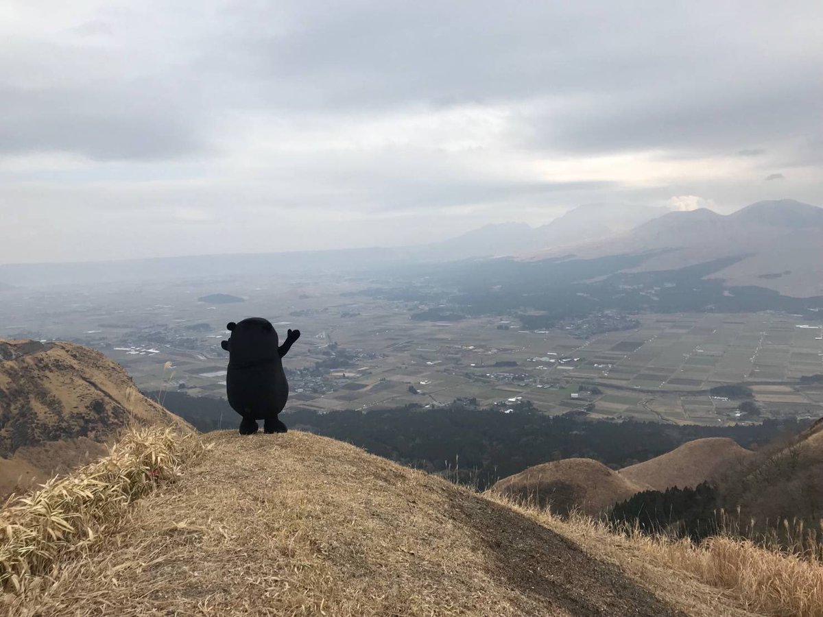 くまモン 公式 Op Twitter お知らせ くまモンtv 25 くまモンを探せ ラピュタの道編 が今朝配信されたモン 大自然を満喫するには阿蘇はうってつけだモン 息をのむような景色を感じてほしかモン 早速チェッくま Https T Co Rnpxopegro
