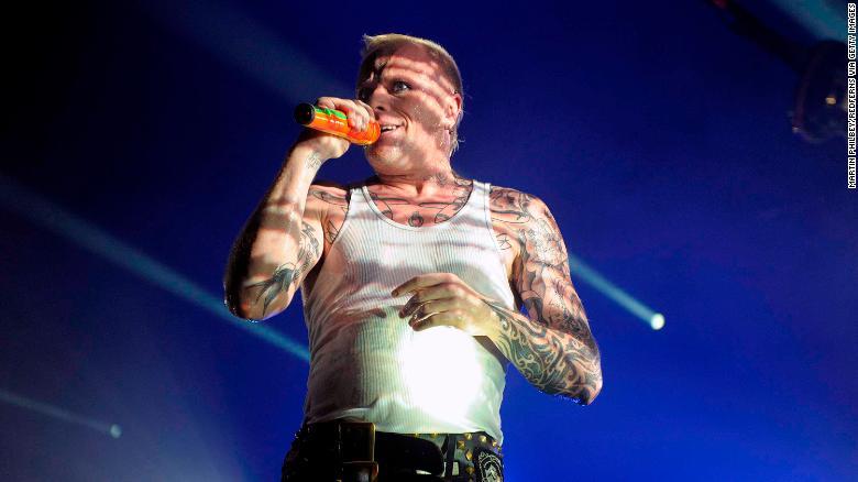 cnni's tweet photo. Keith Flint, singer in pioneering British electronic group The Prodigy, has been found dead at age 49, the UK's Press Association reported: https://t.co/9dL586ZwLY https://t.co/9sQ9mV3CZm