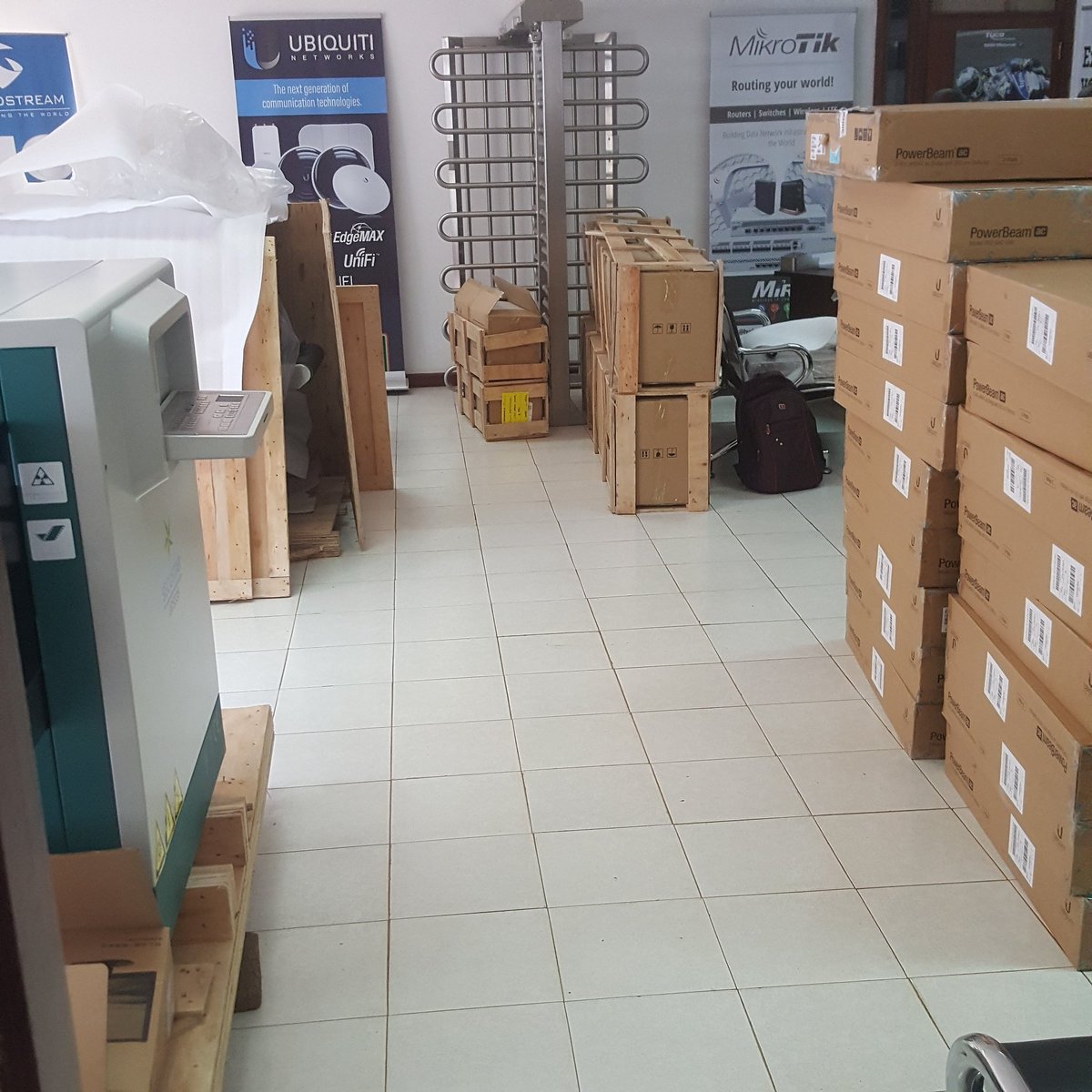 HudacoKenya's tweet photo. Hudaco Kenya receiving more X-ray baggage scanners, walk through metal detectors and Ubiquiti stock. Contact us for all your physical and electronic security and wireless requirements. #security #cctv #wireless #distributors https://t.co/OhfNUGuXDr