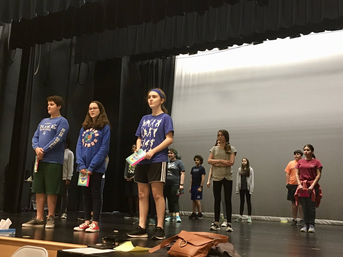 phmstheatre1's tweet photo. March starts our 3-day-a-weeks! Time to step it up a notch ...
#PracticeMakesPerformance https://t.co/qQ9jQWvdBm