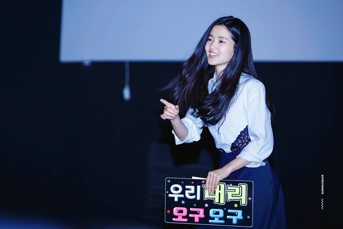 affectionate_tr's tweet photo. 180303 리틀포레스트 롯시 수원 무대인사 #김태리 #태리

https://t.co/dDth95LyKs
https://t.co/kqFpY16NR3
https://t.co/CTL4CqYJMu
https://t.co/PW7HrYL31e https://t.co/FEVyRAt0K5