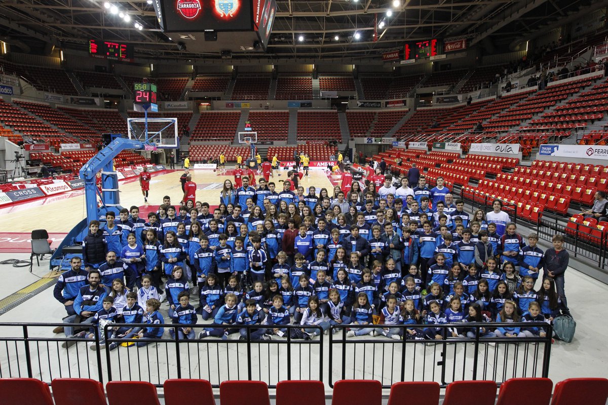 CasademontZGZ's tweet photo. El sábado ante @CB1939Canarias nos acompañaron grupos estos colegios y clubes 👉🏼 @CBMonzon 👉🏼 @CbBilbilis 👉🏼 @Marianistas_ZGZ
¡Muchas gracias por vuestro apoyo, chic@s! #BKZIBT | #SienteZaragoza🦁 #AúpaT https://t.co/xXrhEoLCVM