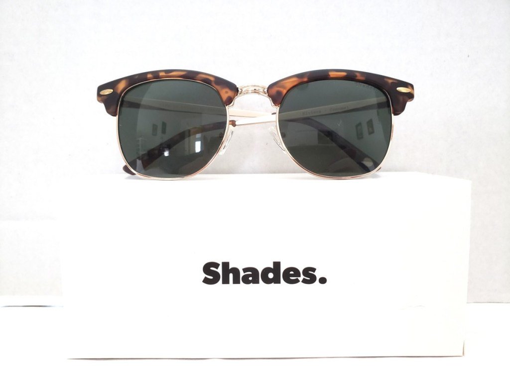 BeejuBoxes's tweet photo. #ShadesClub - March 2019 Review https://t.co/4CJhjwHuT7 https://t.co/CBORJkVA8J