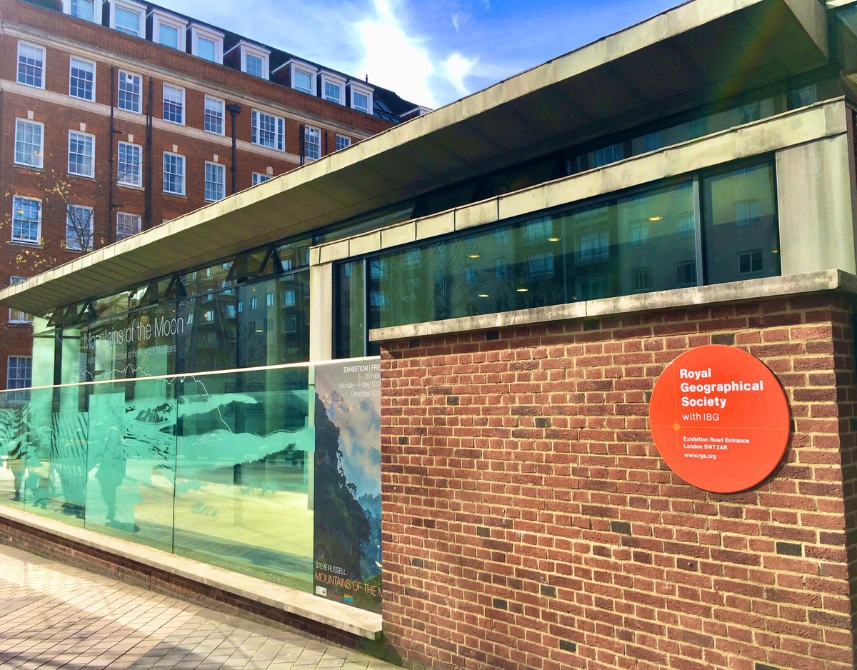zebracki's tweet photo. #RGSIBG Research Groups Sub-Committee Meeting - Pleasure to represent the Space, Sexualities and Queer Research Group #SSQRG https://t.co/DGjUrc0FMv https://t.co/YIPe1GGaxq