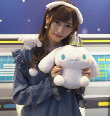 林檎マン さち على تويتر お仕事中の優しいお姉さんの貴女も 推し事中のシナモンに甘える女の子の貴女も どちらの貴女もいとおしいです 山口真帆さんに たくさんの幸せが訪れますように T Co Qriadrb6na 山口真帆 サンリオ シナモン 奇跡の一枚