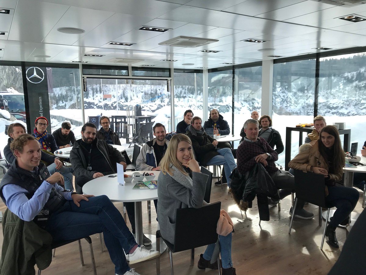 SevenVentures's tweet image. Es war uns eine große Freude, unsere Partner und Digital Leaders bei unserem 7Club Networking Event wieder zu treffen. Inspirierende Reden, anregende Gespräche und eine gemeinsame atemberaubende Mercedes-Benz Offroad Experience! Special thanks to @officiallyjoko @Michaelsen_J #7V