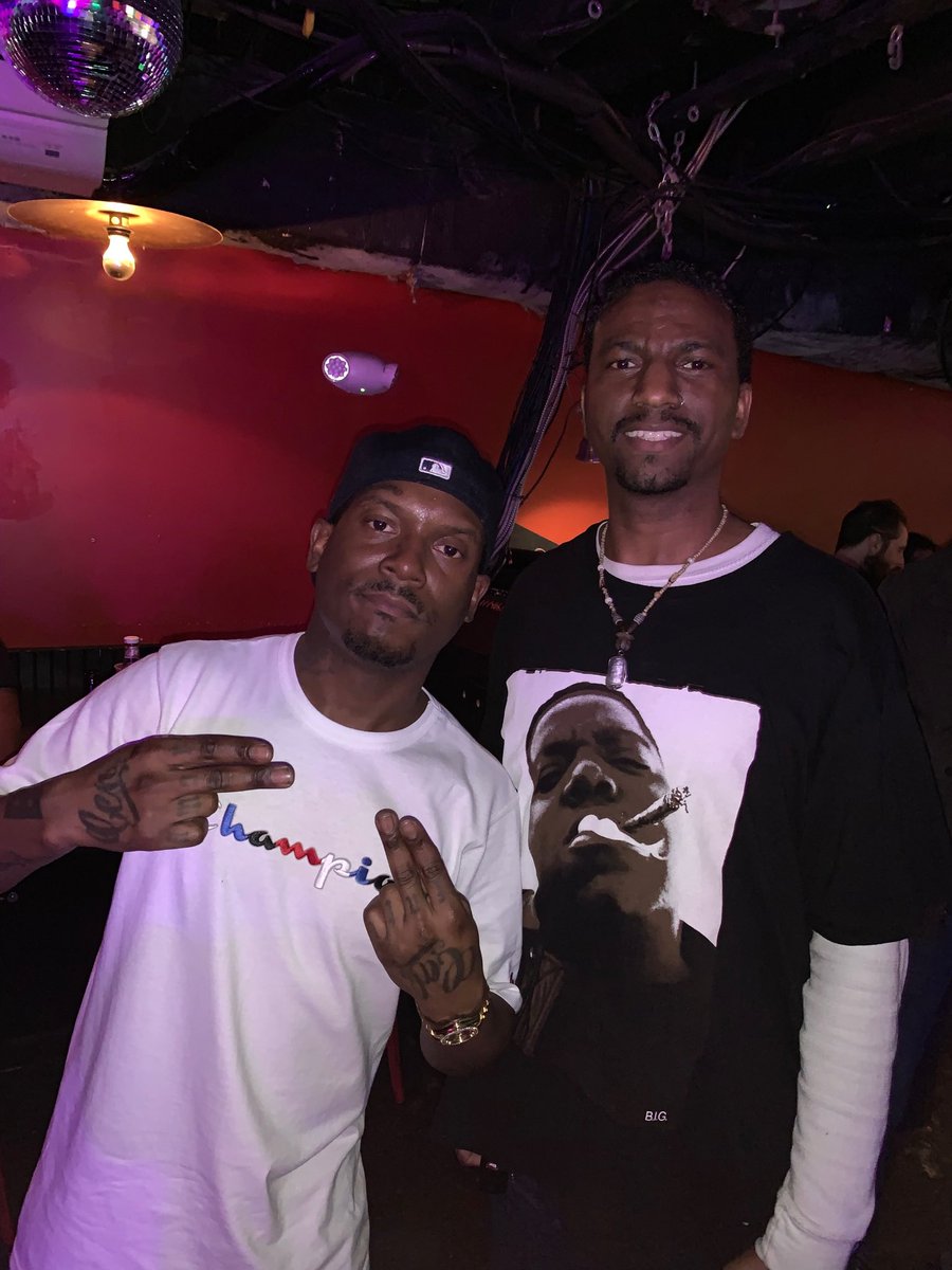 BreazyTaylor's tweet photo. With @fashawn at the D.C. #Starting5tour last night. #Fashawn https://t.co/dm41crjONR
