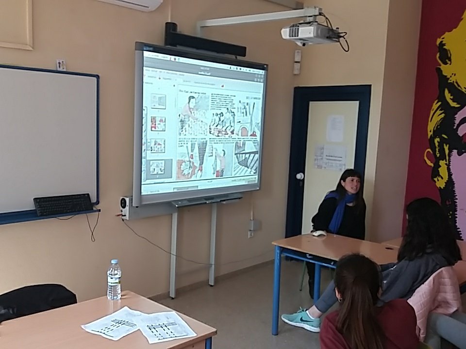 #AnaPenyas #Estamostodasbien parte de los colores de las casas de sus abuelas, rosa y rojo para el presente, los oscurece para el pasado <a href="/AutorasComic/">Autoras de Cómic</a> <a href="/EPDLLaLuisiana/">EPDL LA LUISIANA</a> <a href="/DIPUSEVI/">Diputación de Sevilla</a> en <a href="/AytoLaLuisiana/">Ayto. La Luisiana y El Campillo</a> <a href="/iespabloolavide/">iespabloolavide</a> @Salamandra_Ed con Piratas de Alejandría y Manuel Garrido