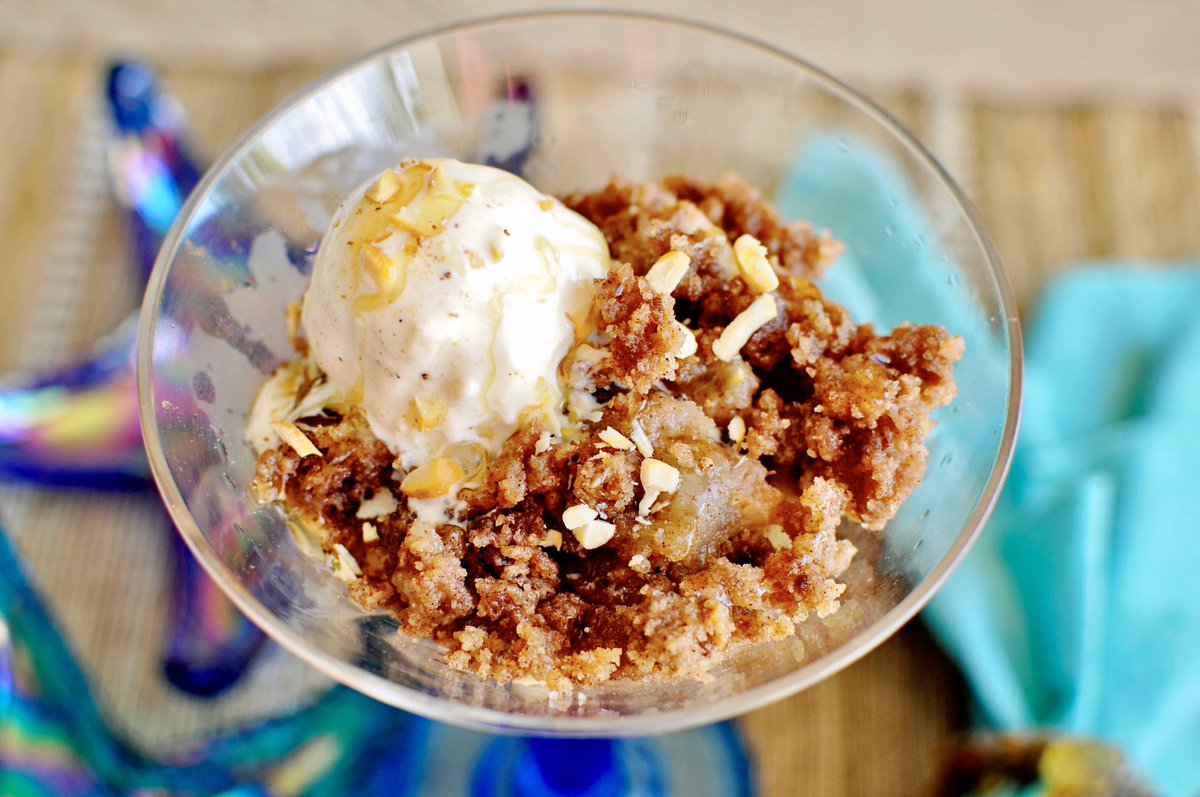 GigiWilsonTV's tweet photo. @Foodiechats #SundayLunch Dessert is the best part! 😊 #Foodiechats #gigistyle https://t.co/SR0QwFcWZu