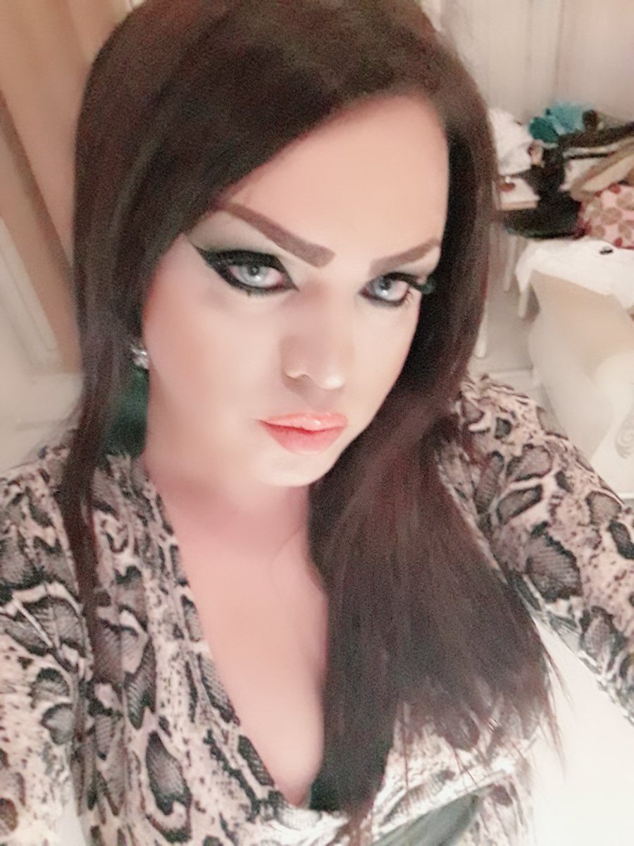 BornOzge's tweet photo. Merhabalar canlarım  ben ozge bornovadayim kendime ait evimde misafirlerimi agirliyorum prof görüşme yapiyorum ilgilenenler arayabilir 05340406638👄👄👄👄
#traveftiizmir
#izmirtraveftileri 
#izmirtraveſti 
#bornovatraveſti 
#konaktravefti 
#ucyoltravefti
#bucatravefti https://t.co/krQFnVlvvu