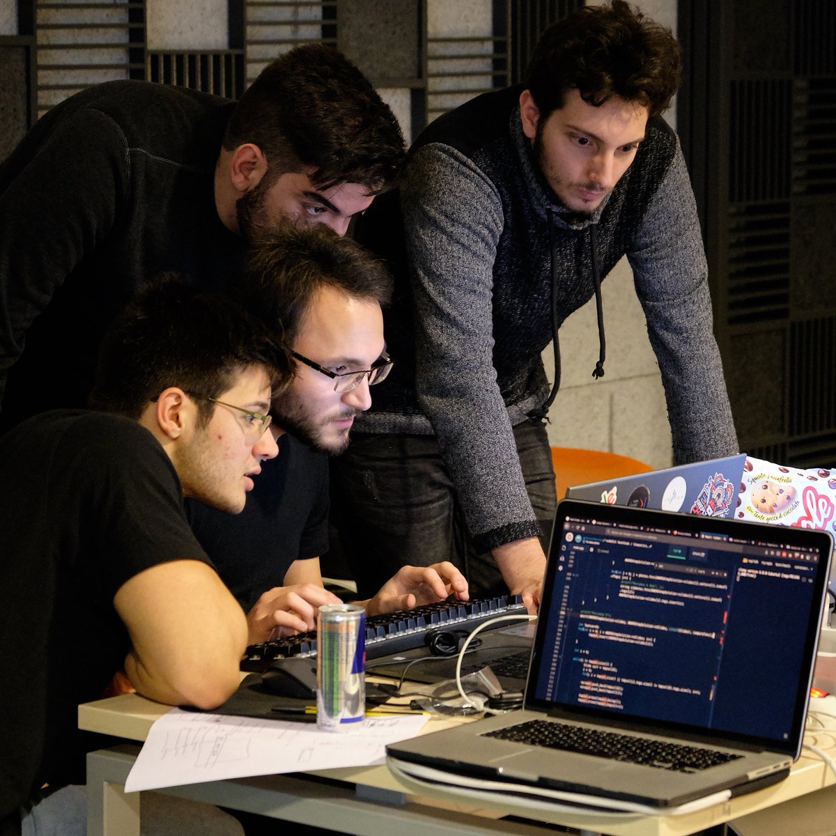 I3P_Torino's tweet image. Ecco le foto di #HashCode2019! #Coding, lavoro di squadra, resistenza: sono gli ingredienti essenziali per la #Google Competition più attesa dell'anno!
Congratulazioni a tutti i partecipanti!
Grazie ai ragazzi del @gdgtorino