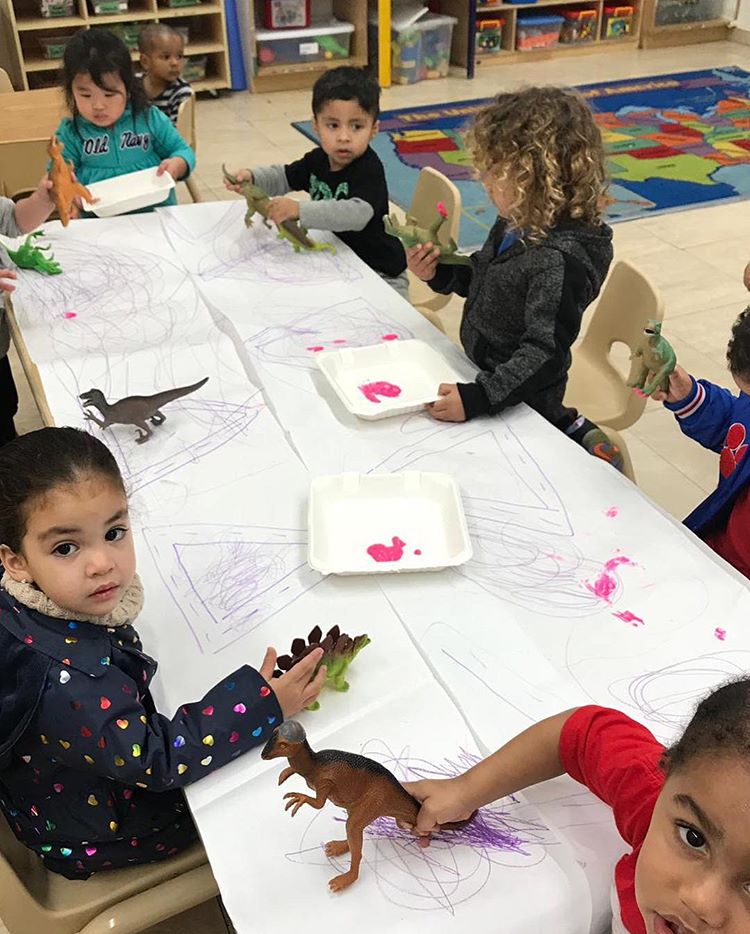 Wonderland90706's tweet photo. Our student's favorite time of the day is play time, we mix it with art and learning for a full educational experience #wonderlandpreschool90706 #ChildDevelopment https://t.co/2bp4jLSVmW