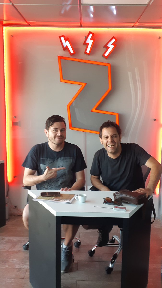 Mañana retomamos #SomosSoloRuido junto al colega <a href="/ireyk/">Ignacio Rey Keim</a> a las 15 hrs. por <a href="/RadioZeta_cl/">RadioZeta</a> 
Tendremos actualidad y la compañía en vivo de los capos <a href="/DrVena/">Dr.Vena</a> 
L@s leemos!!!