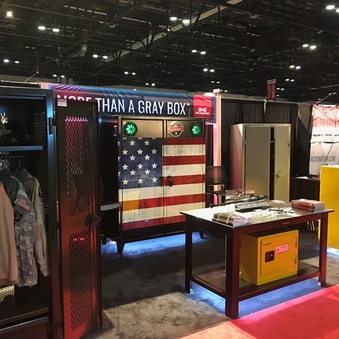 StrongHold_MFG's tweet photo. We're at the 2019 #GraingerShow in Orlando with the strongest workspace and storage solutions. Come see us at booth 2801 and check out our new products!
#seriouslystrong #tradeshow #toolsofthetrade https://t.co/0OX9gYsDuL