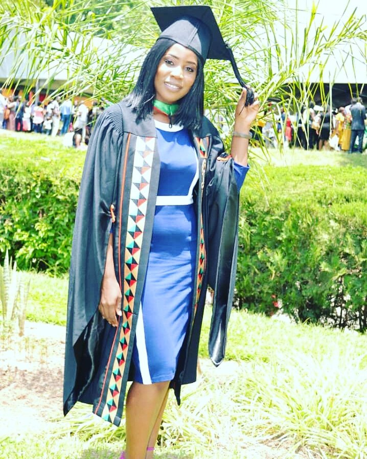 kuxthedon's tweet photo. My not so lil sis anymoreπ Dad would be so proud ππͺππ..i know his looking down on you smiling ...am so super proud of you..love youππππ
#MasterKasπ https://t.co/xEU79pkbrD