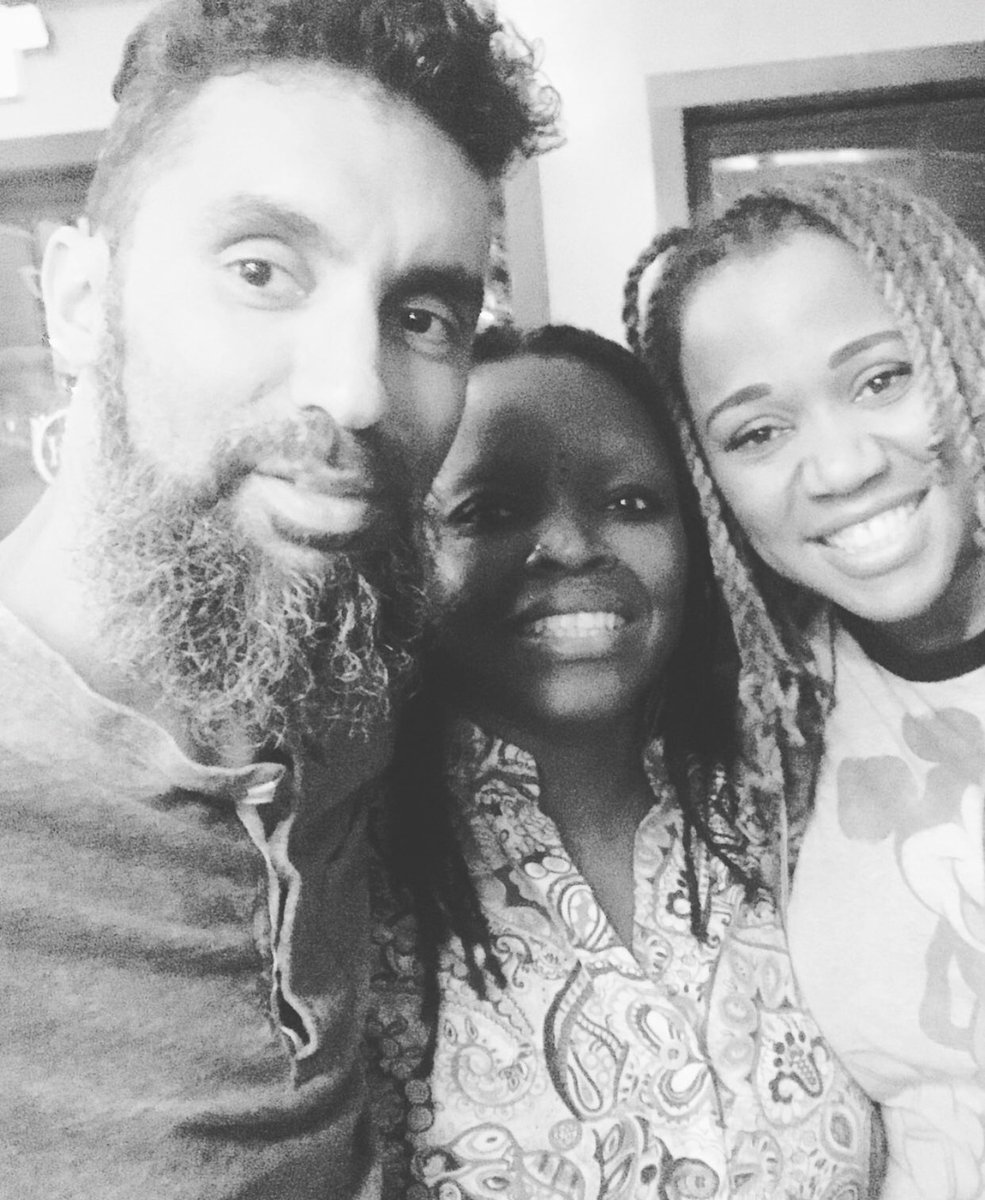 SheraeEllison's tweet photo. Happy belated to one of the dopest individuals I know personally. A true friend who was there for me during some rough patches and I’ll never forget that. @DanTresOmi ❤️#transformativelove https://t.co/mCJuobLzPL