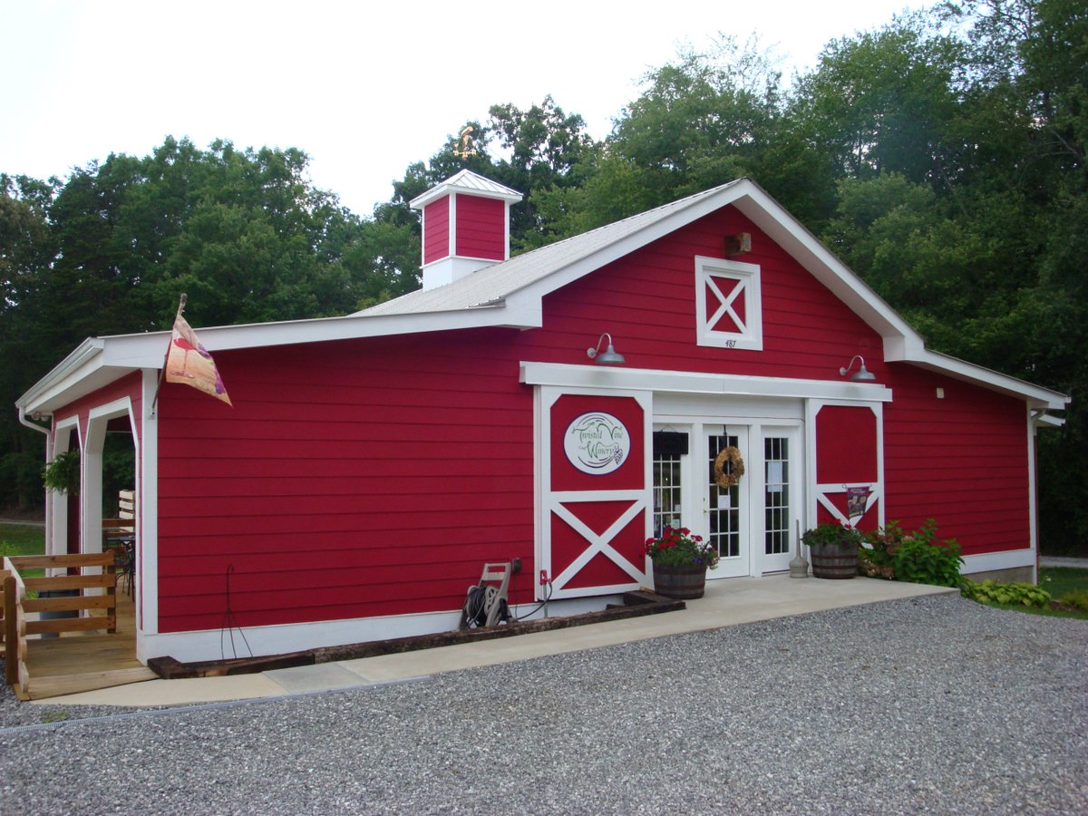Did you guess Twisted Vine Winery? If you did then Congratulations!! Twisted Vine is just one of many wonderful Wineries right here in Caldwell County. Can you name them all?